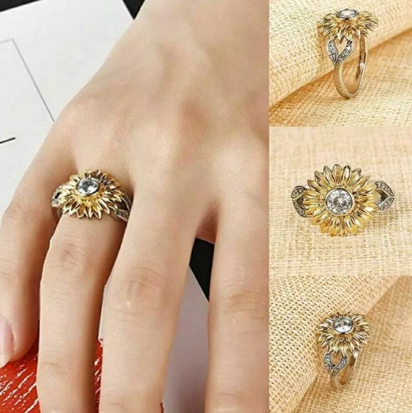 NEW 18k White & Gold Diamond Sunflower Ring - Picture 5 of 6